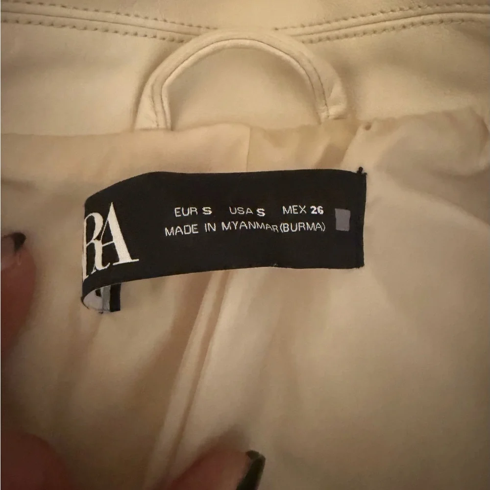 Zara Cream Faux Leather Moto Jacket​​ - Picture 3 of 4